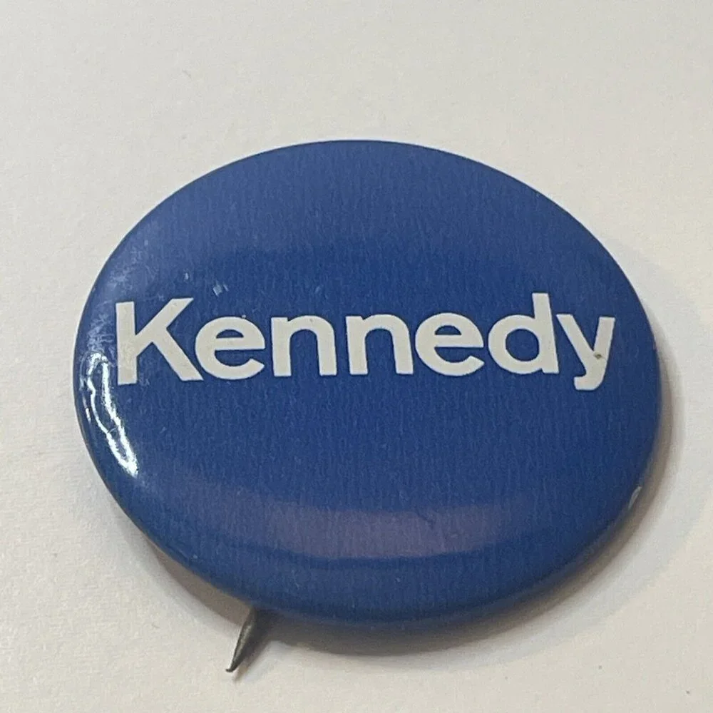 1960s ROBERT KENNEDY BOBBY‎ RFK campaign pin pinback button political Blue